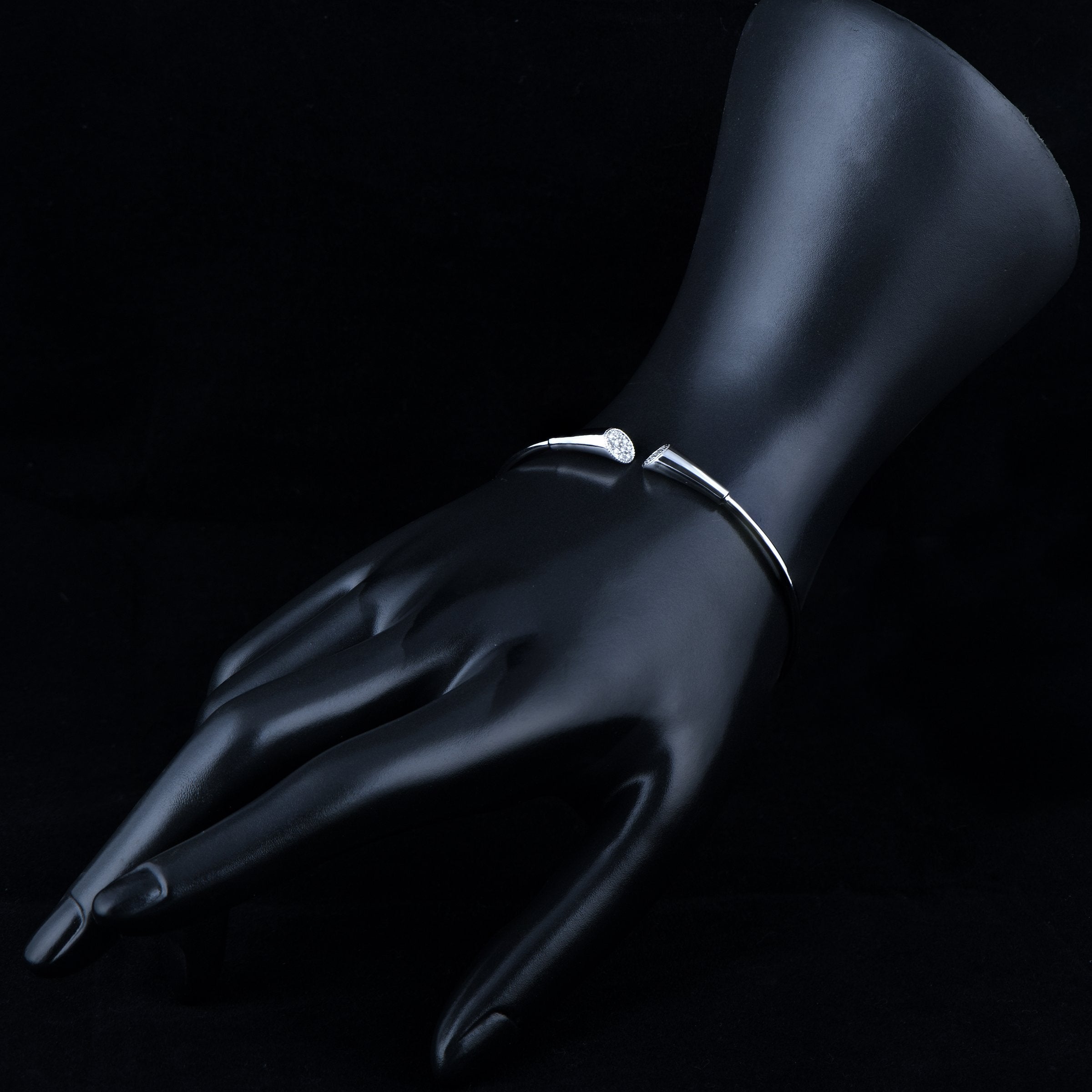 Face Lit Diamond Bracelet