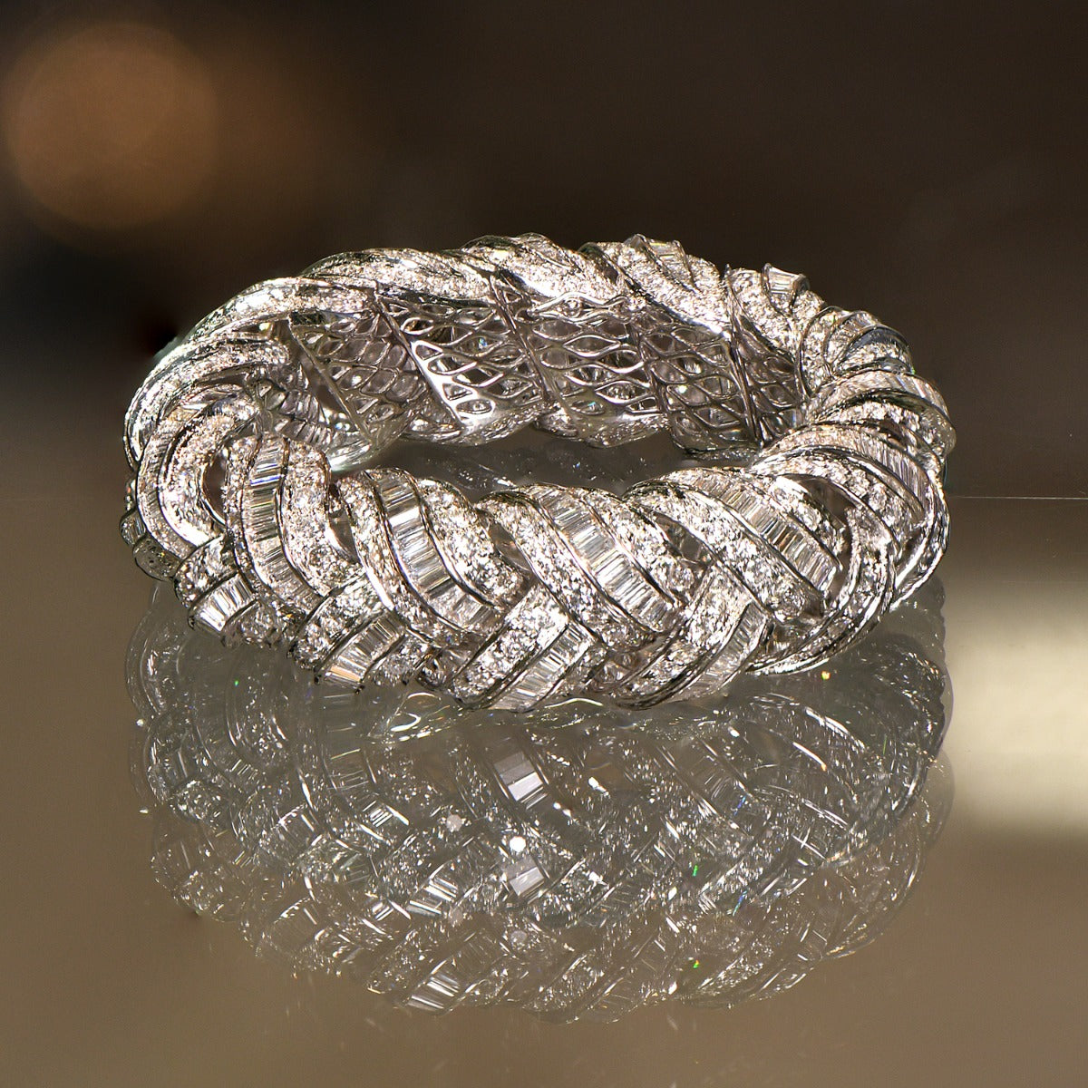 Knotted Boat Chunky Diamond Bangle