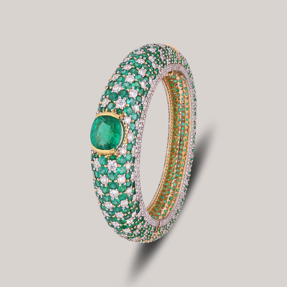 Dazzling Emblem Diamond Bangle