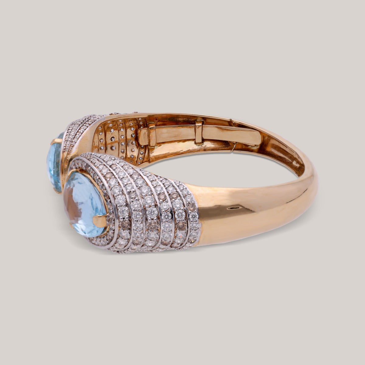 Blue Elegance Diamond Cuff
