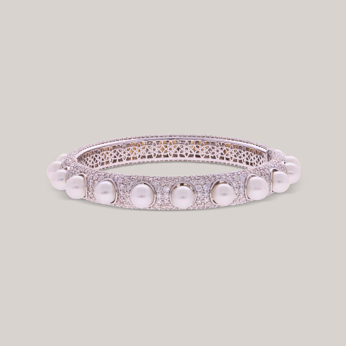Pearl Reverie Diamond Bangle
