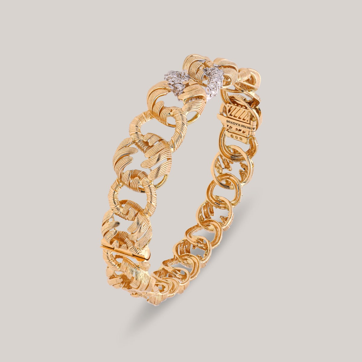 Shimmering Links Diamond Bracelet