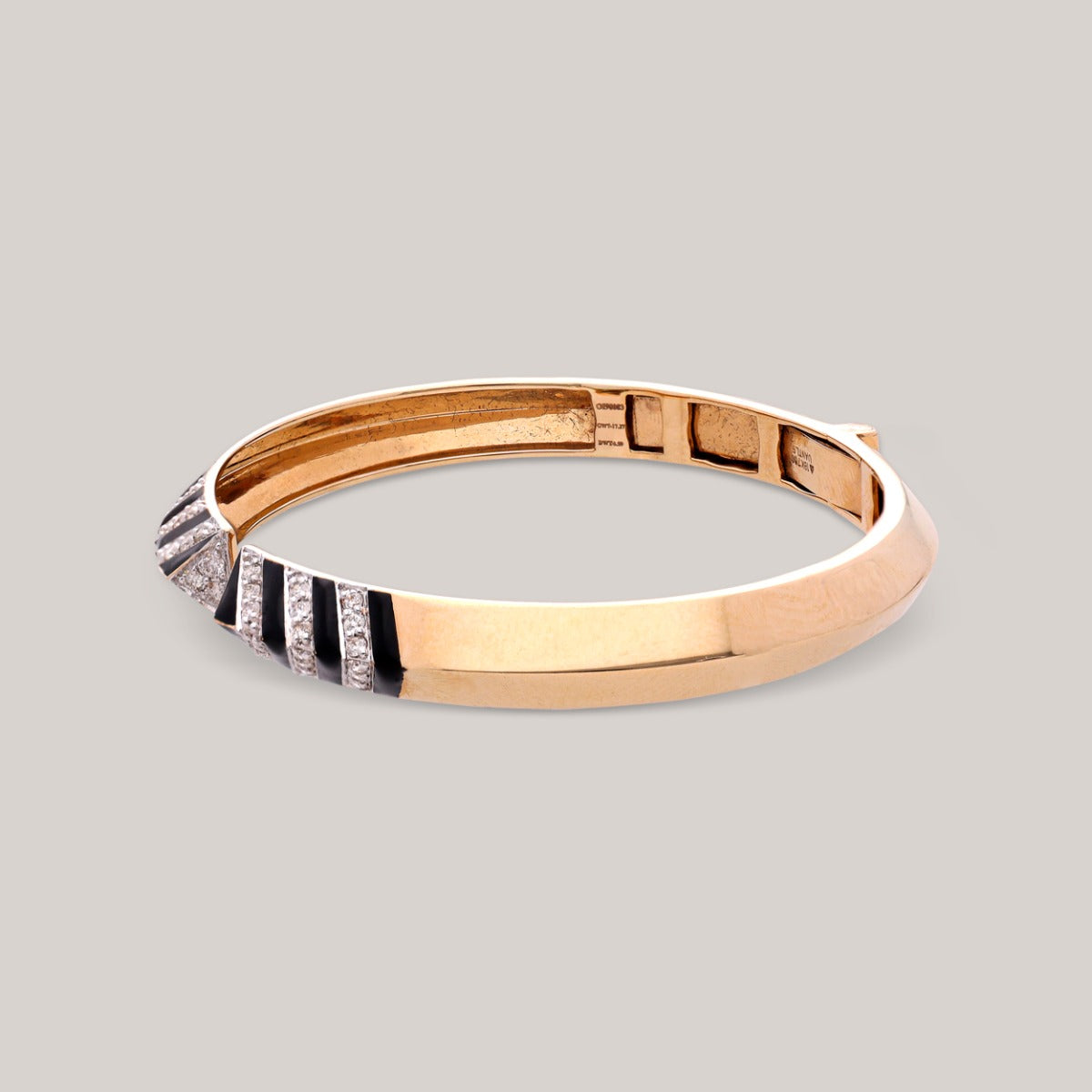 Obsidian Arrow Diamond Bangle