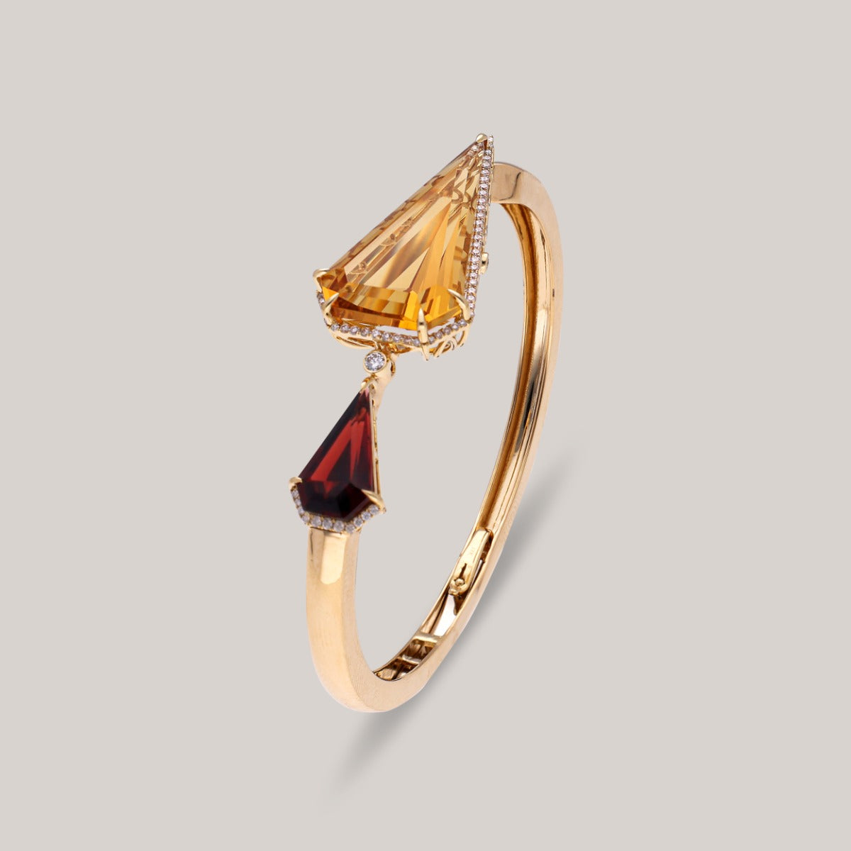 Imperial Glint Diamond Bangle