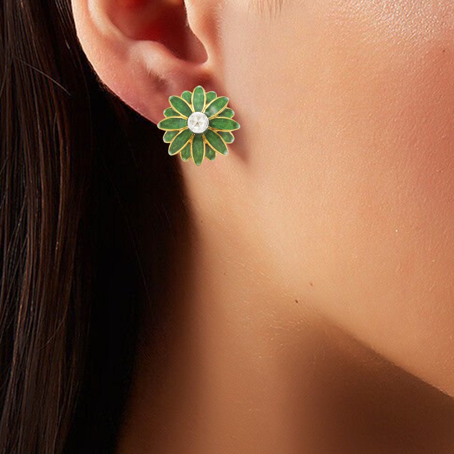 Bloom Scallop Diamond Earrings