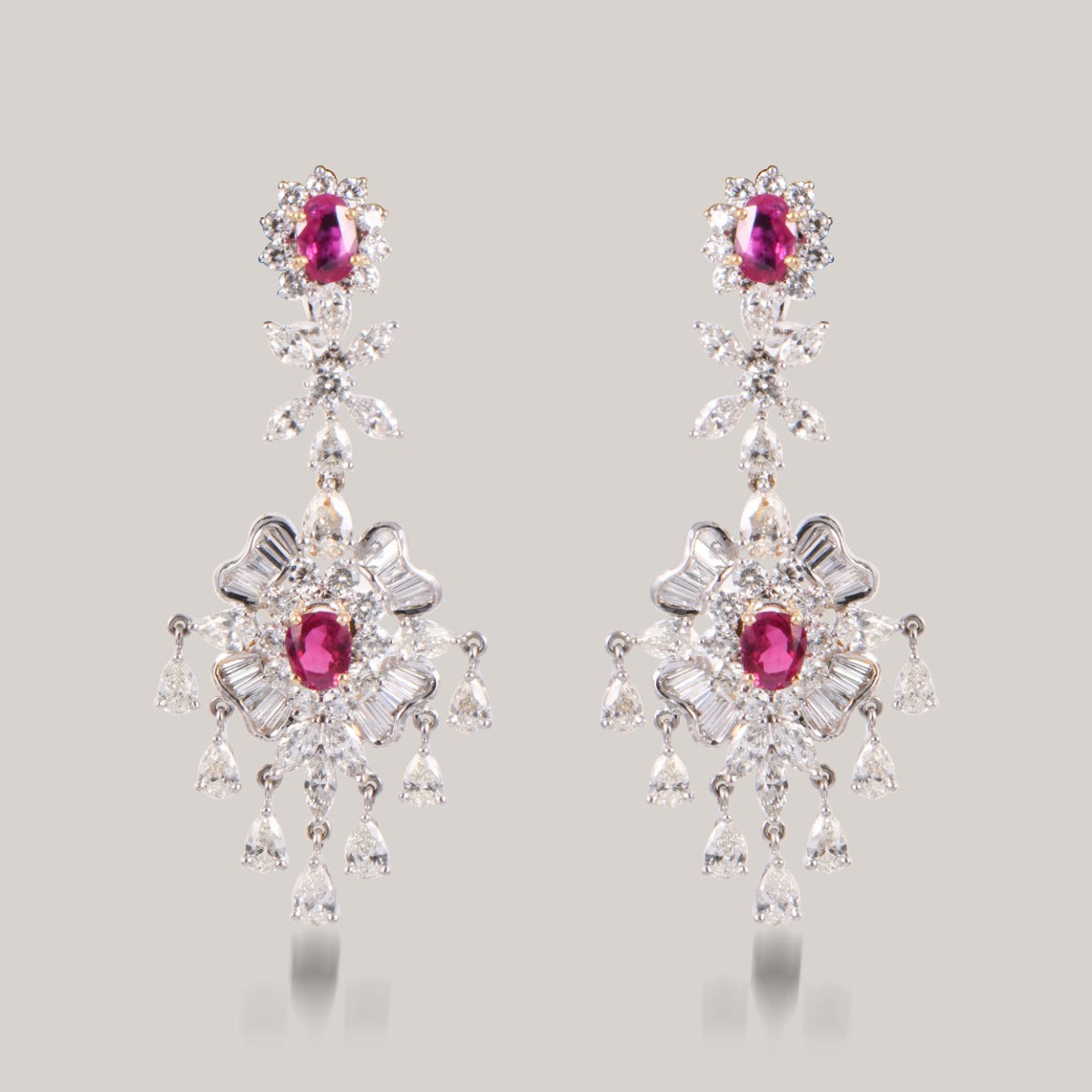 Rouge Floret Collier Diamond Necklace Set
