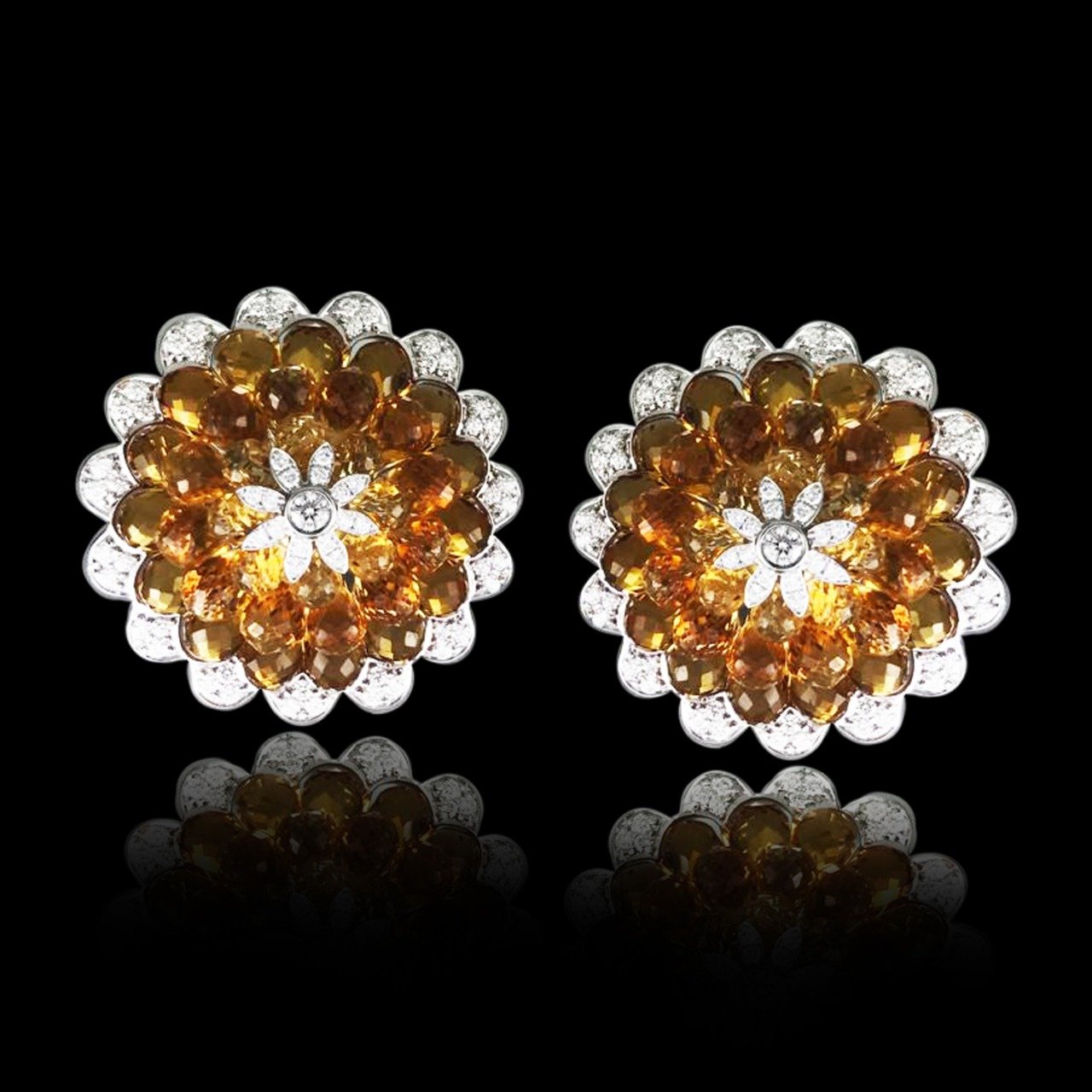 Orotund Stud Diamond Earrings