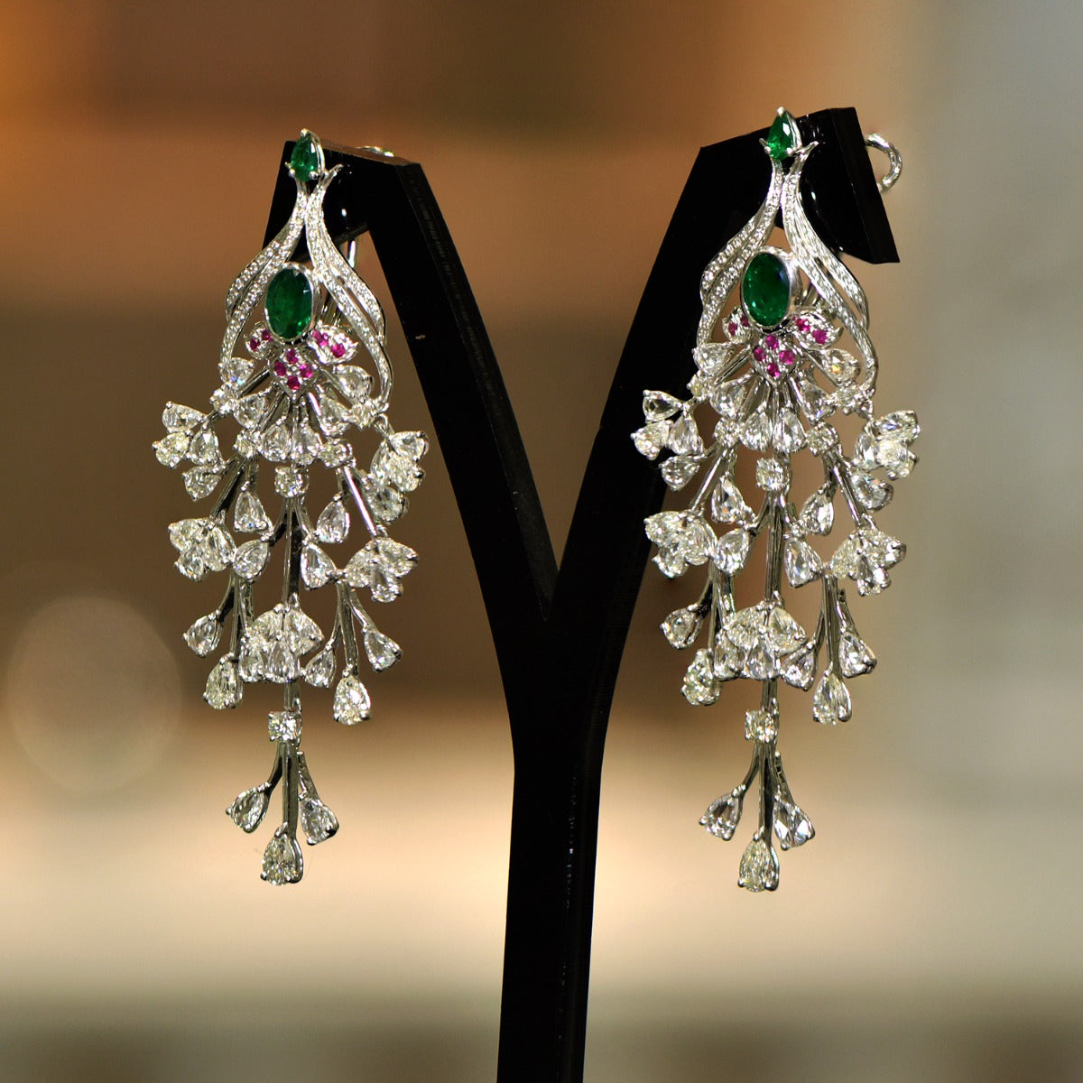 Queenly Diamond Grand Necklace Set