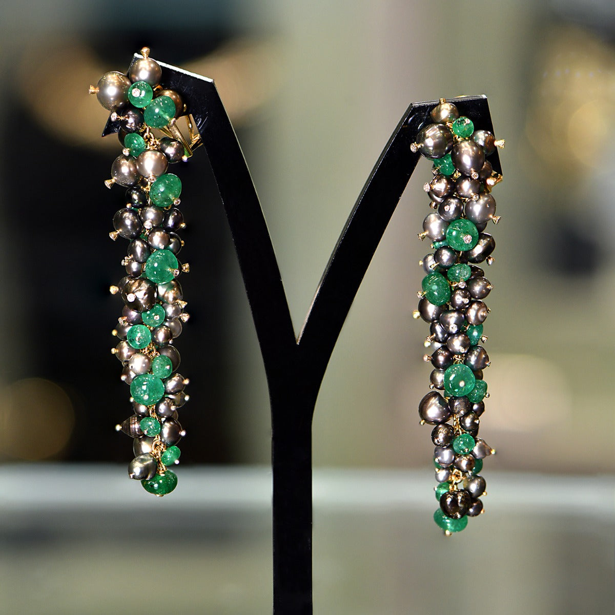 Evergreen Creeper Diamond Earrings