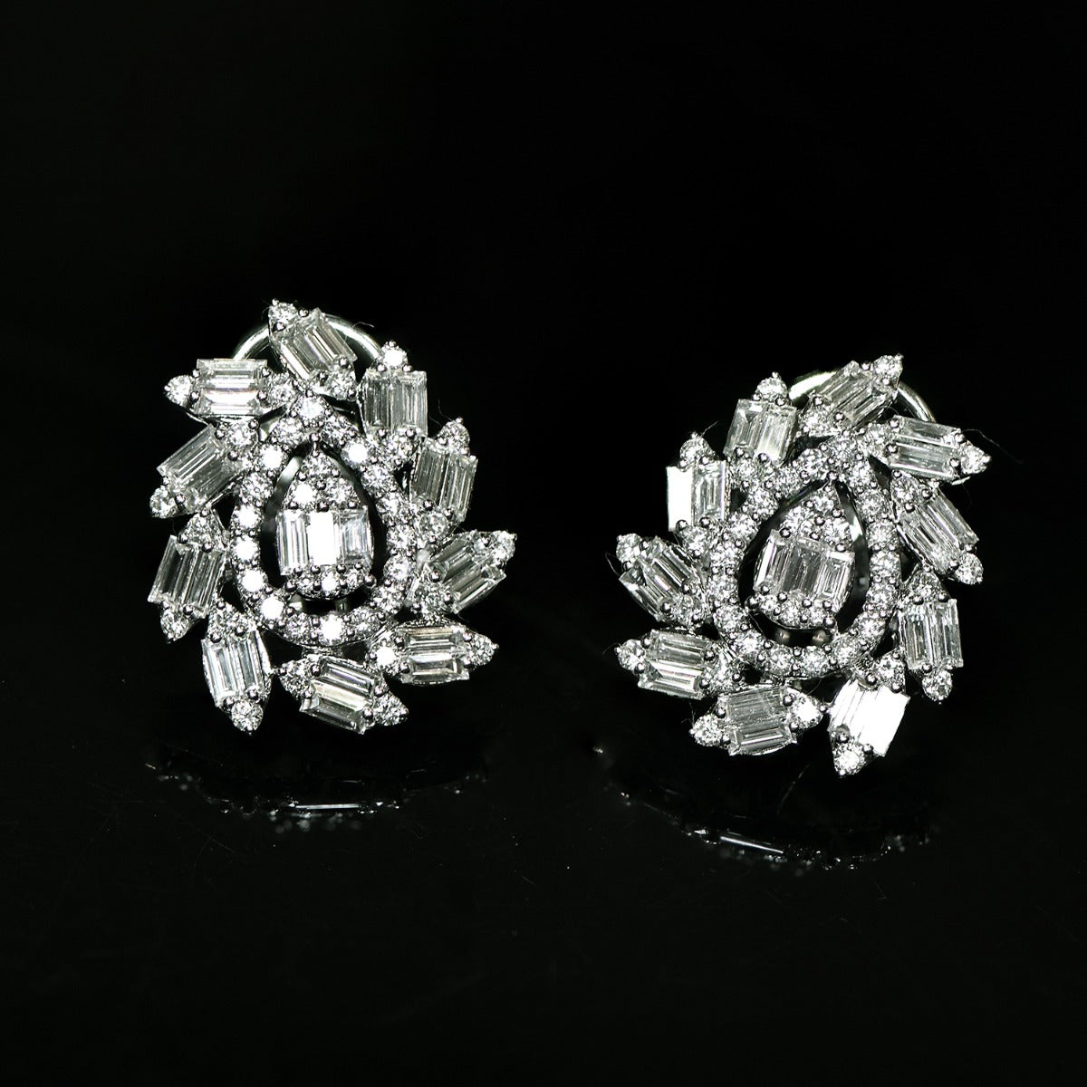 Blade Diamond Earrings