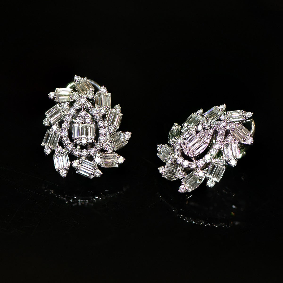 Blade Diamond Earrings