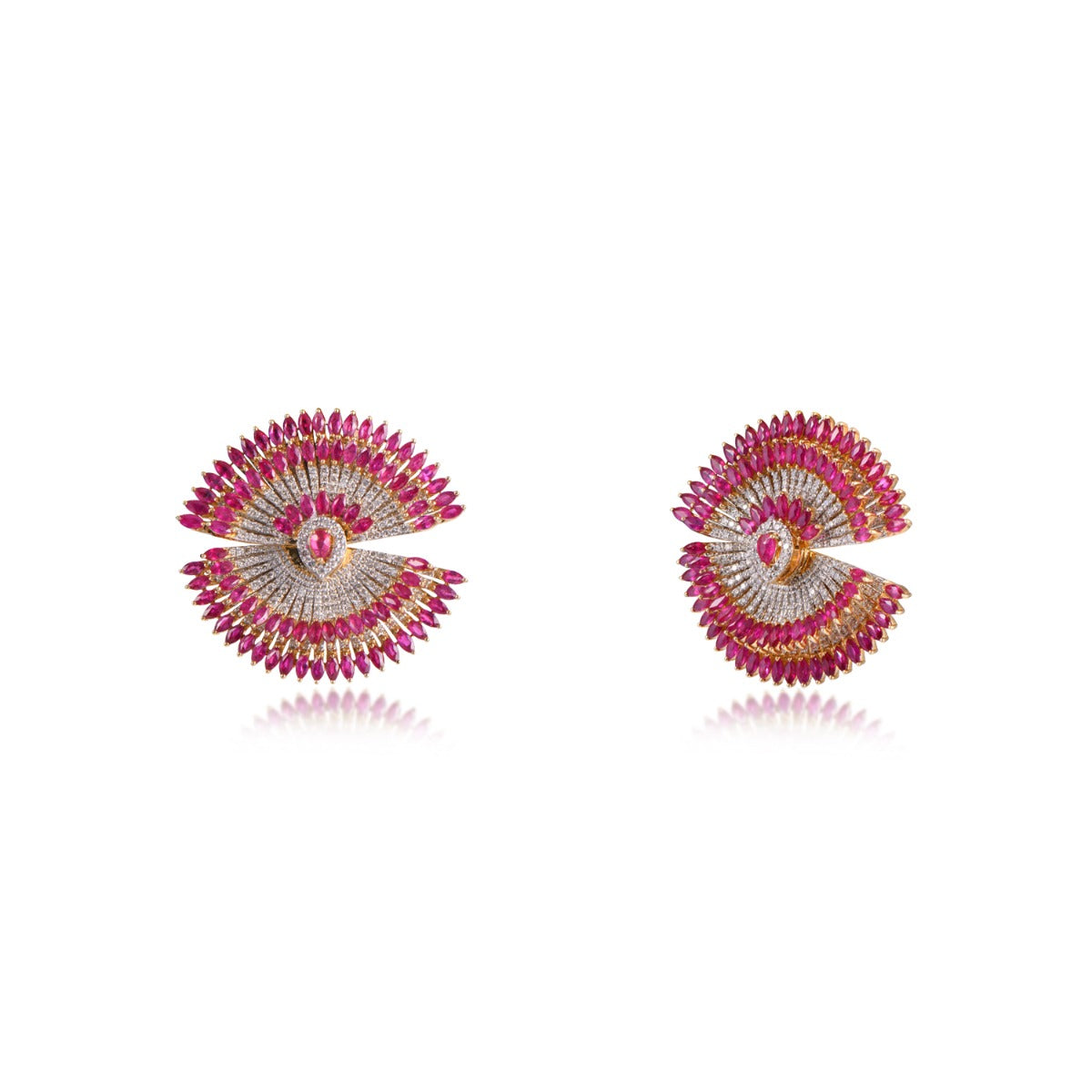 Ellie Wave Diamond Earrings
