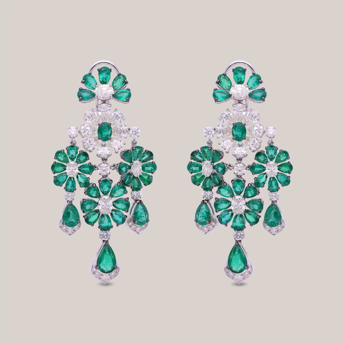 Luminous Luxe Emerald Diamond Earrings