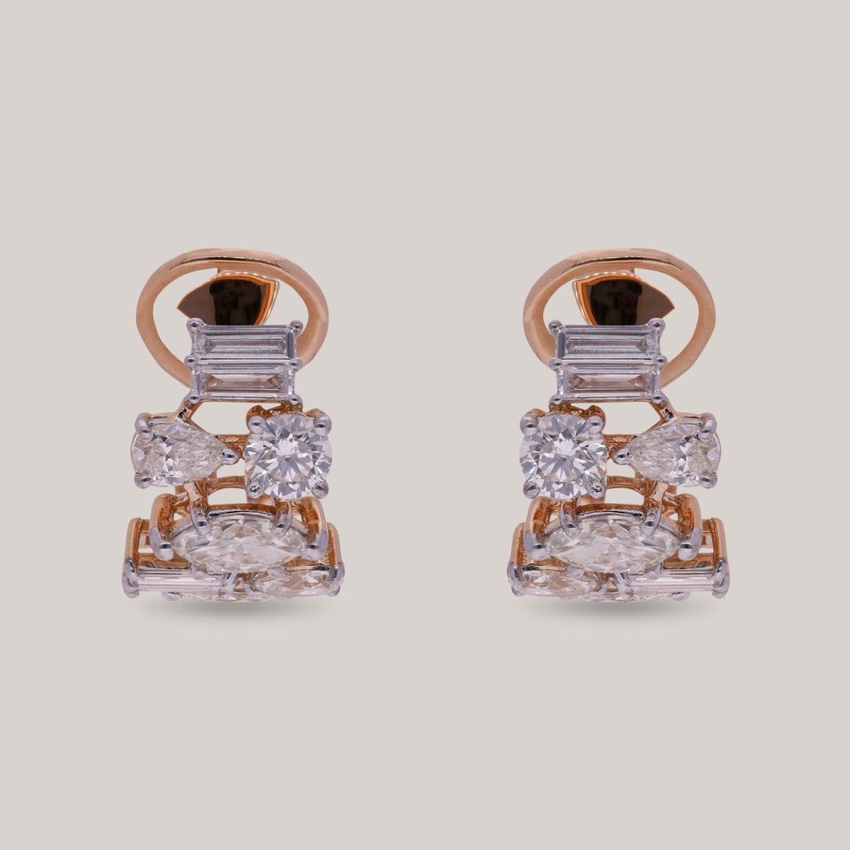 Infinity Gleam Diamond Earrings