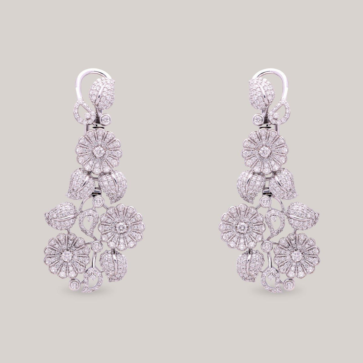 Celestial Flora Diamond Necklace Set