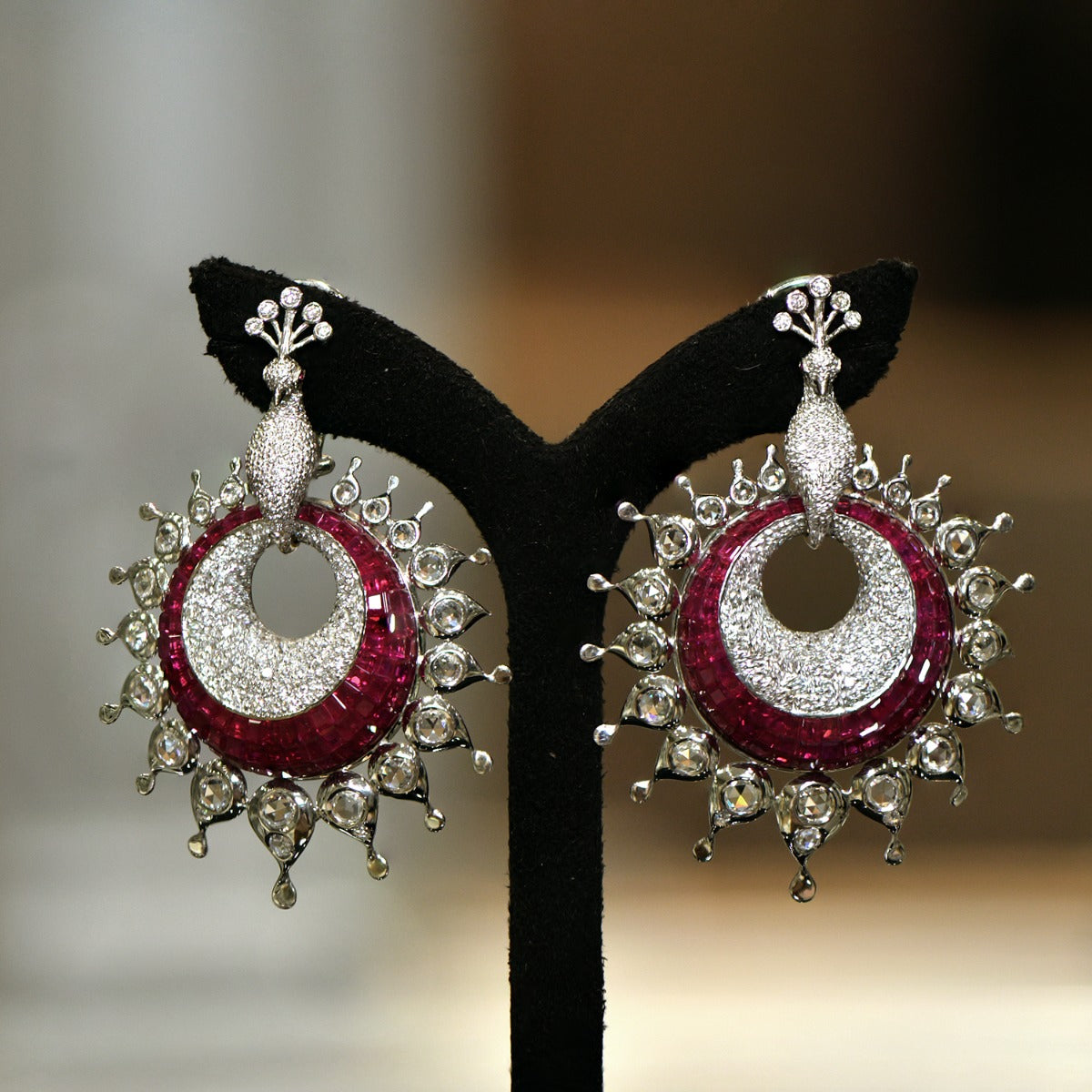 Enigmatic Peacock Necklace Set
