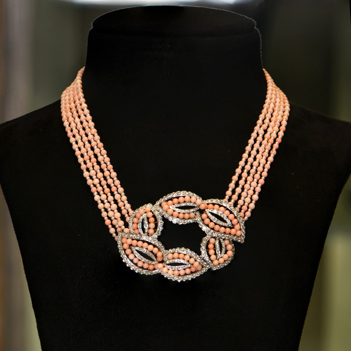 Pearly Peas Knitted Diamond Necklace Set