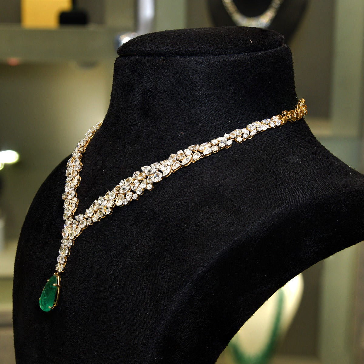 Green Goblin Diamond Necklace Set