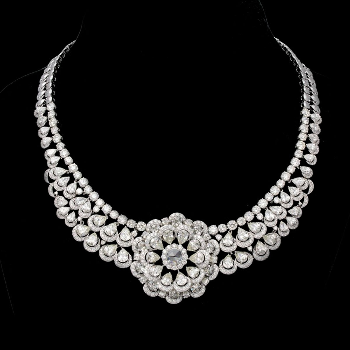 Show Stopped Diamond Necklace
