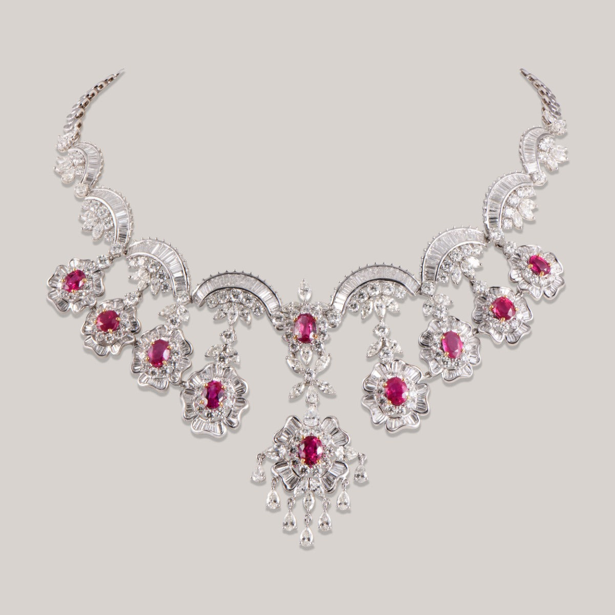 Rouge Floret Collier Diamond Necklace Set