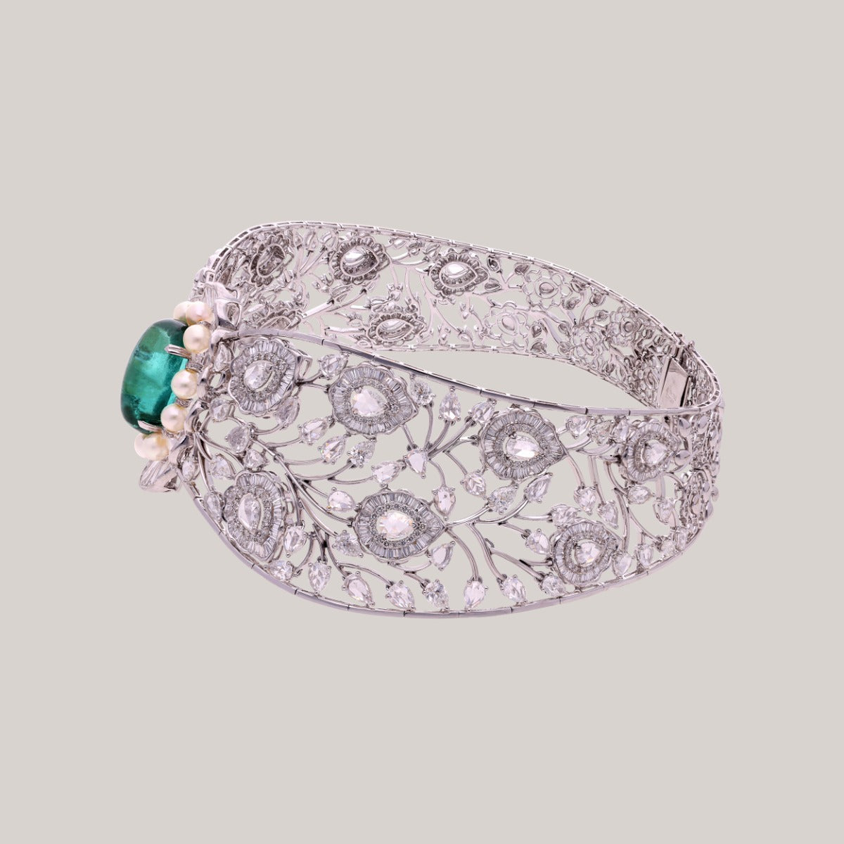 Lyonia Diamond Choker