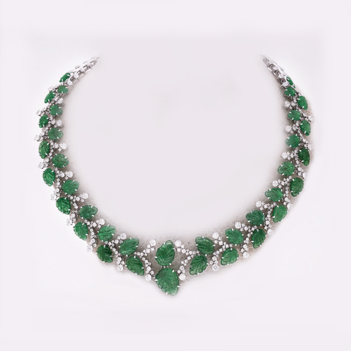 Glistening Green Leaves Diamond Nacklace