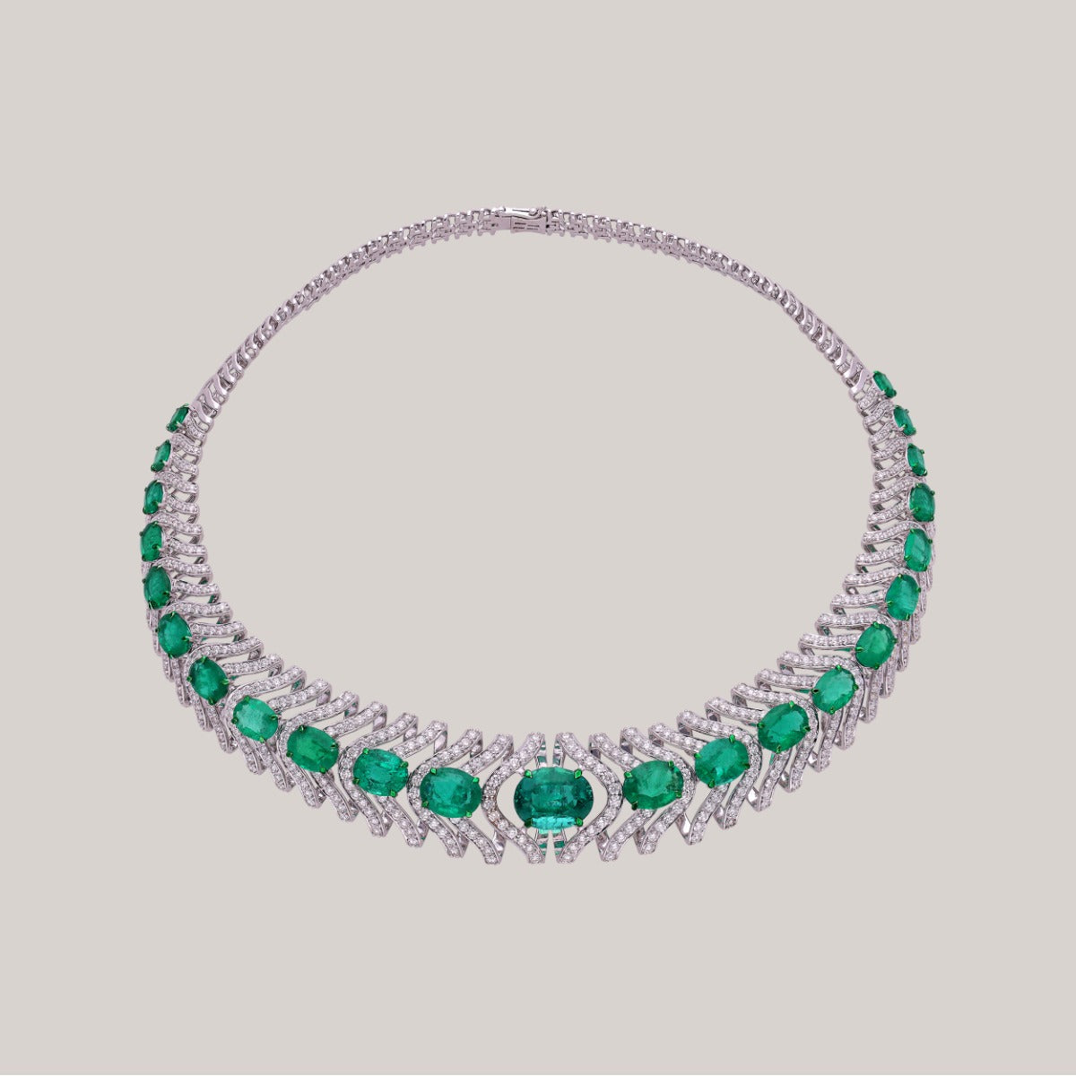 Emerald Forte Diamond Necklace