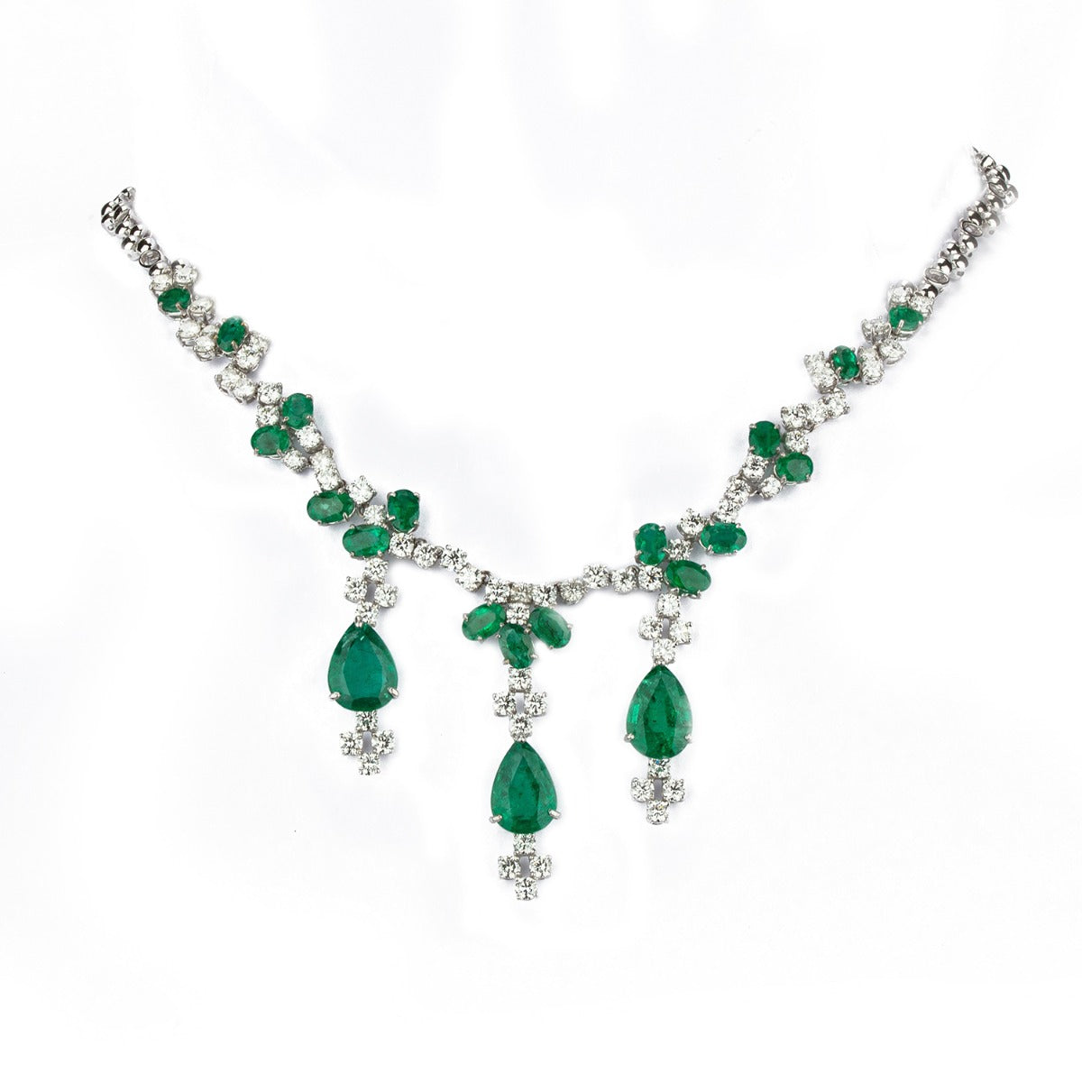 Emerald Tassel Flora Diamond Necklace