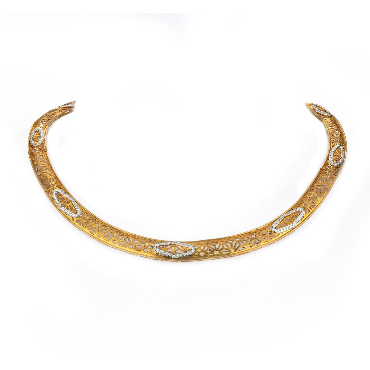 Classic Diamond Engraving Necklace