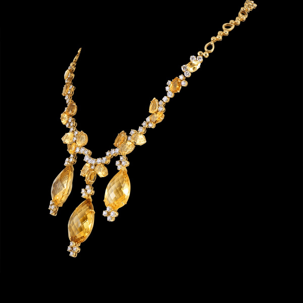 Yellow Chandelier Diamond Necklace Set