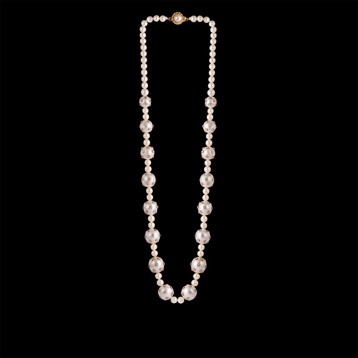 Assemble Pearl Station Diamond Necklace