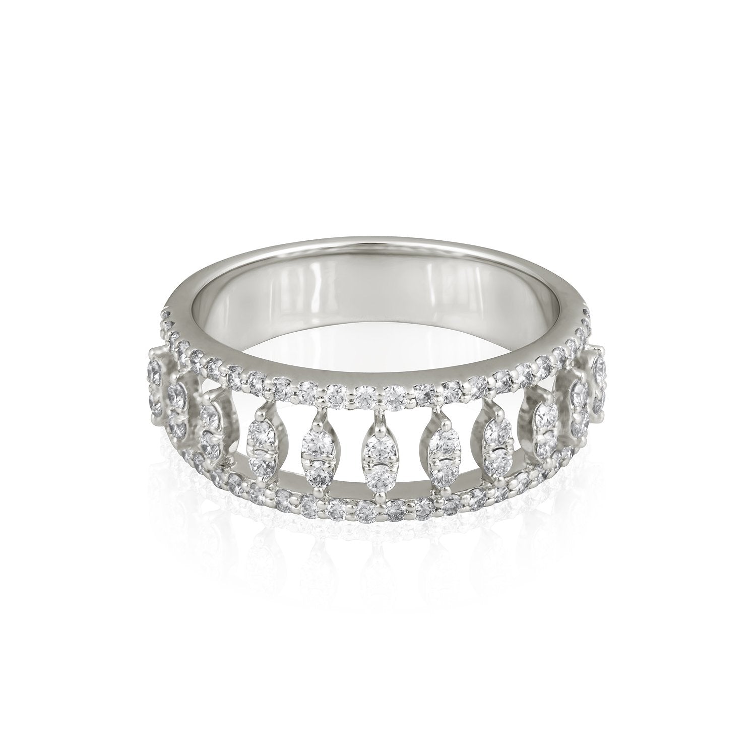 Diamond Pillared Ring