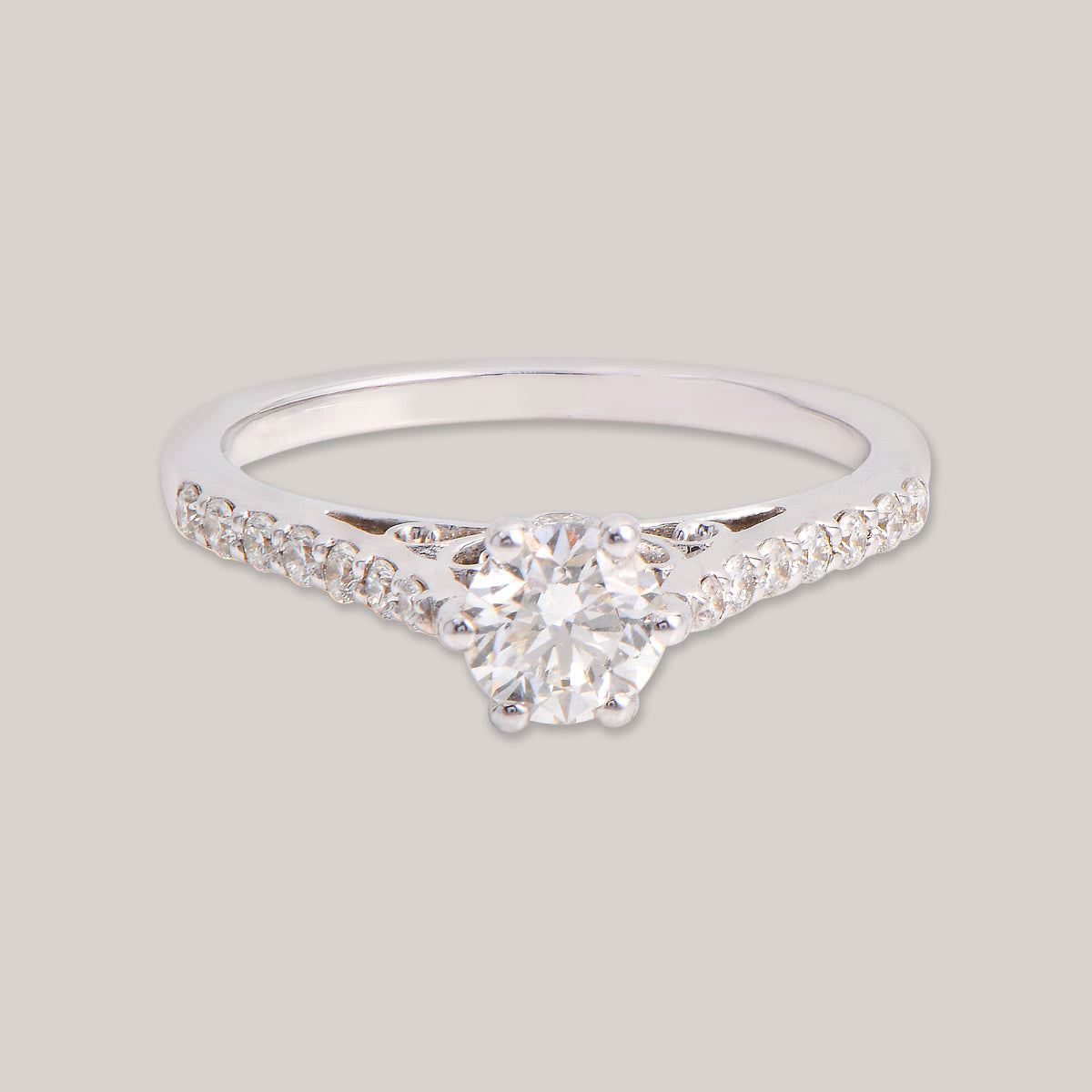 Vittoria Solitaire Diamond Ring