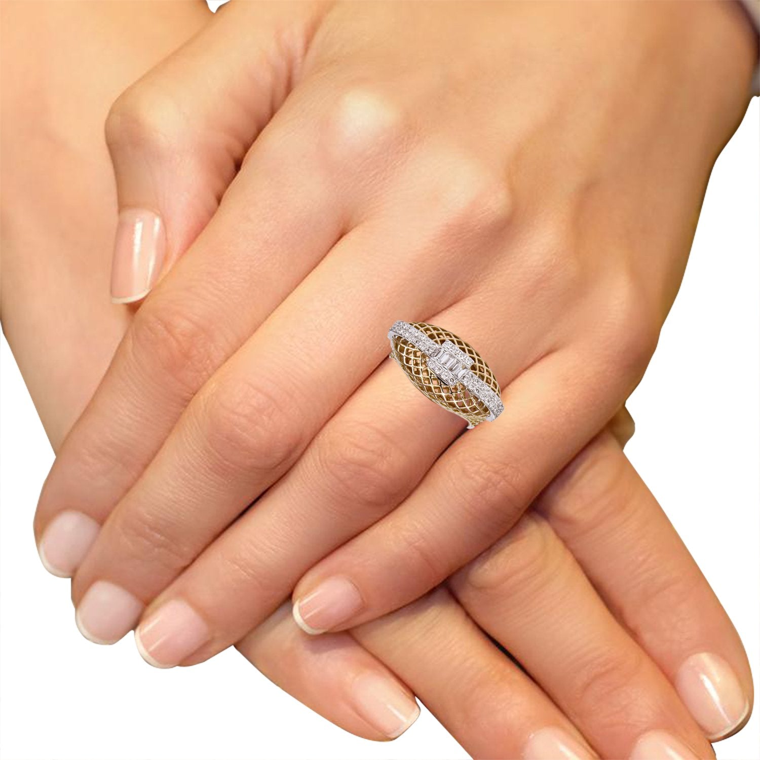 Fish Net Pattern Diamond Ring