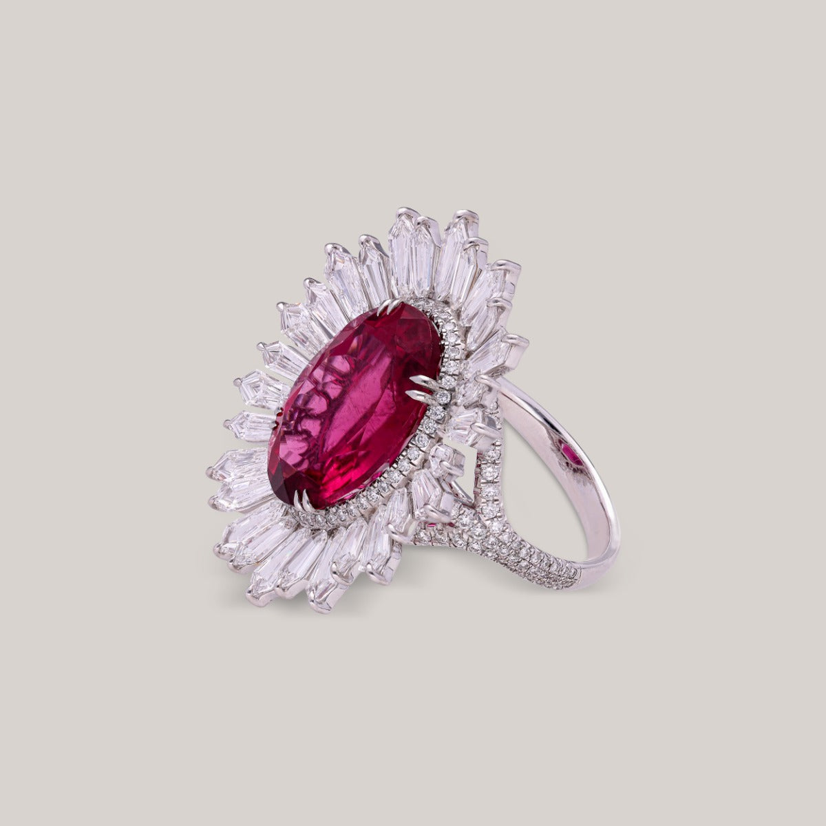 Eclipse Royale Diamond Ring