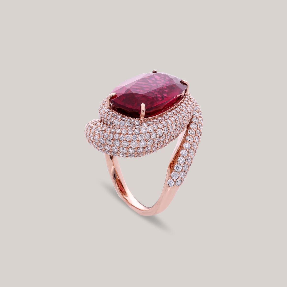 Rose Majesty Diamond Ring