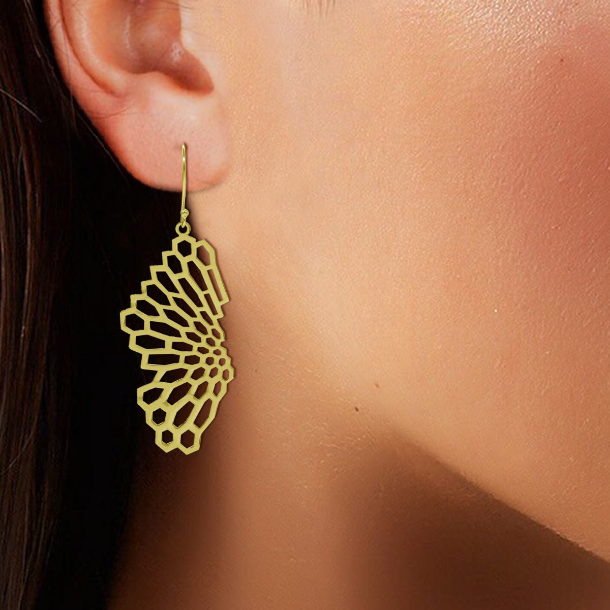 Charming Honeycomb Drop Earrings