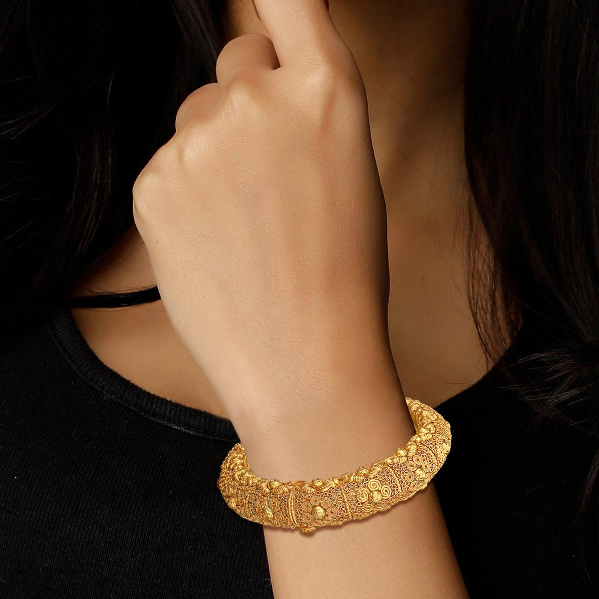 Rope Rounded Gold Bangle