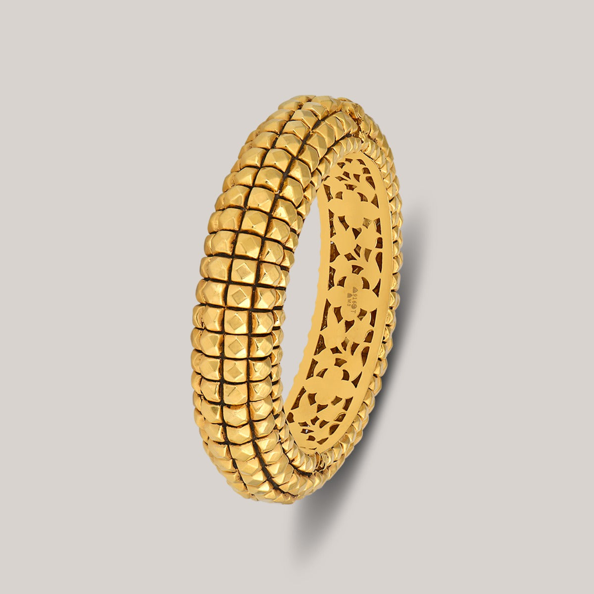 22k Gold Bangle