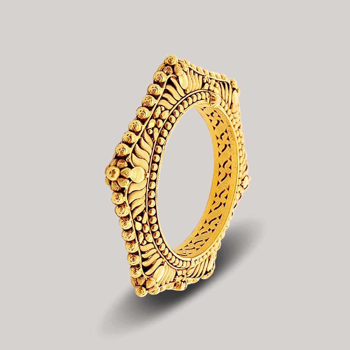 Arching Palace Gold Bangle
