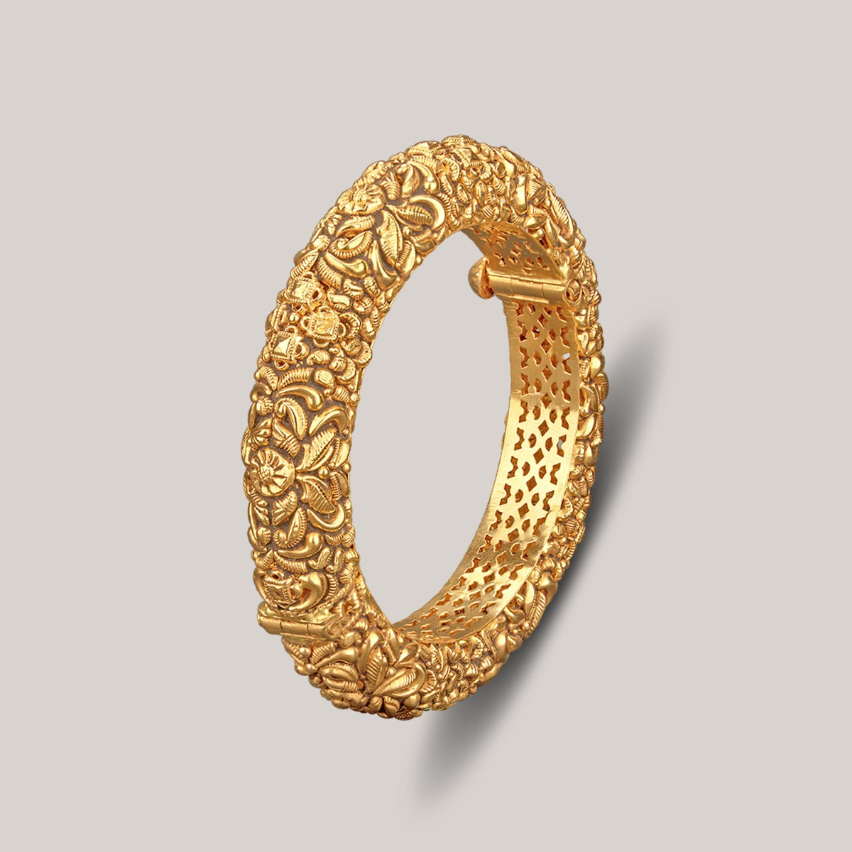 Nature Things Gold Bangle