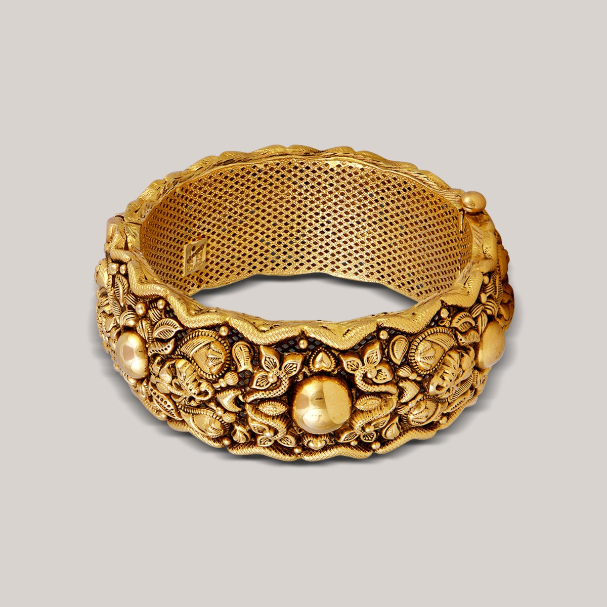 Timeless Gold Bangle
