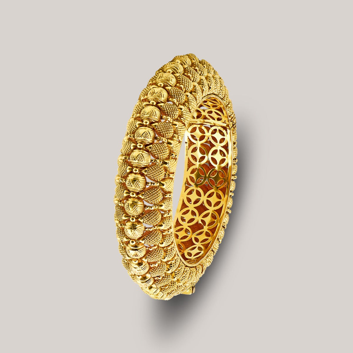 Timeless Gold Bangle