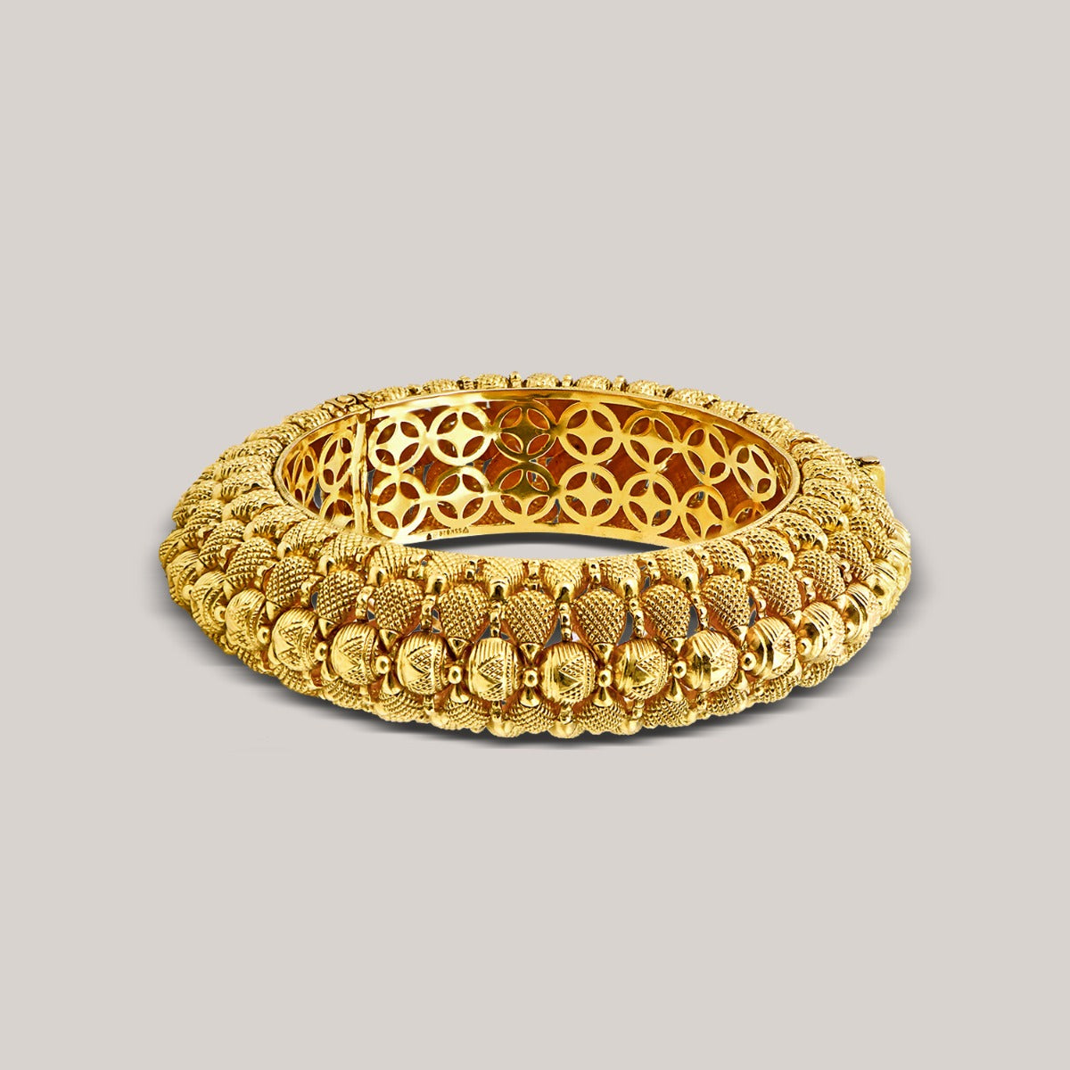 Timeless Gold Bangle