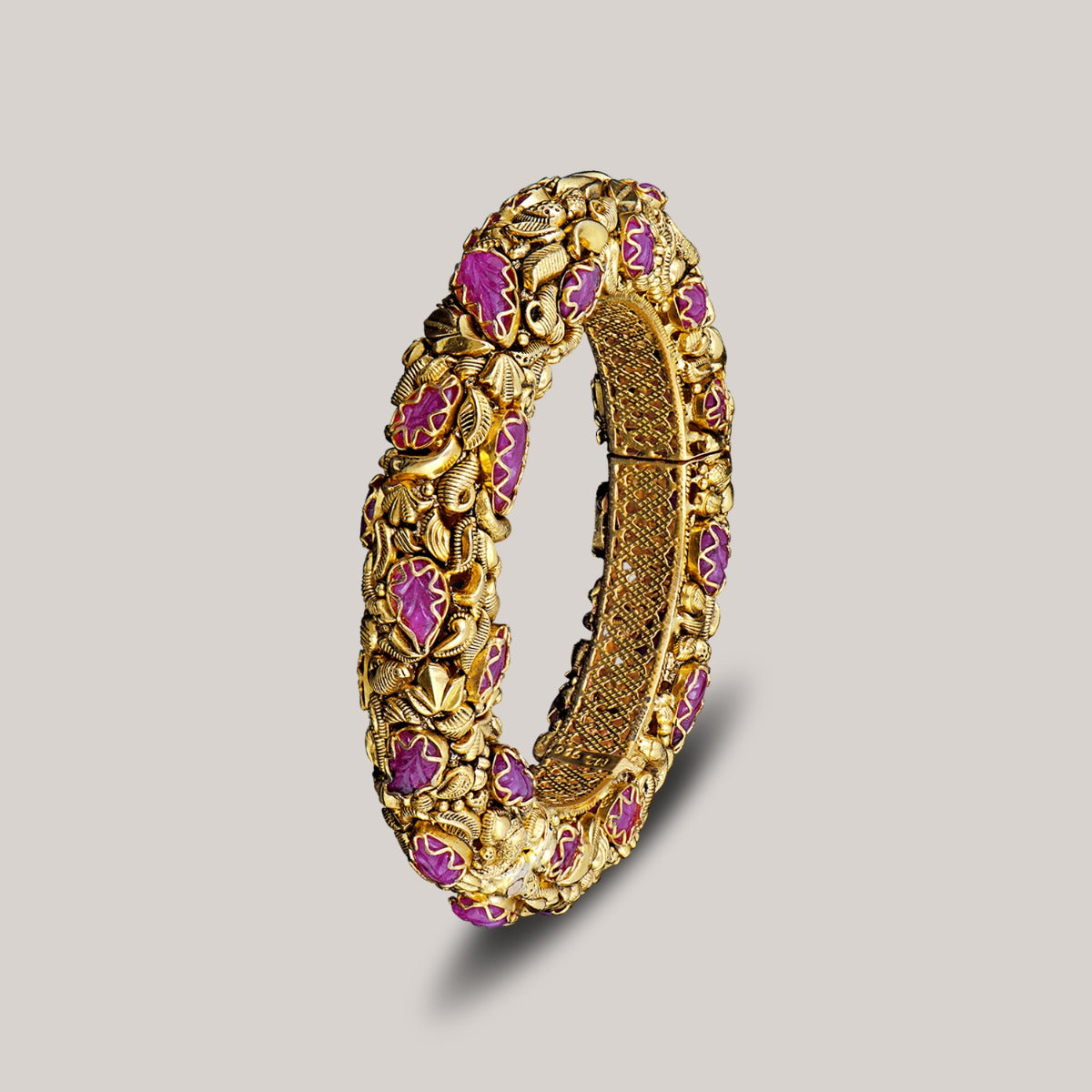 Red Blooming Leaves Gold Bangle