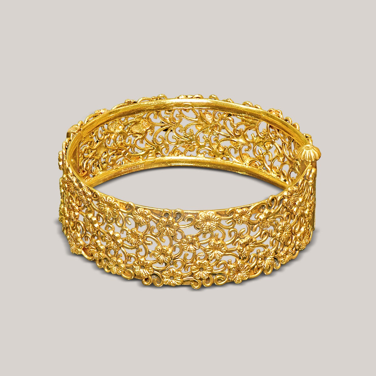 Shrub Flowers Gold Bangle