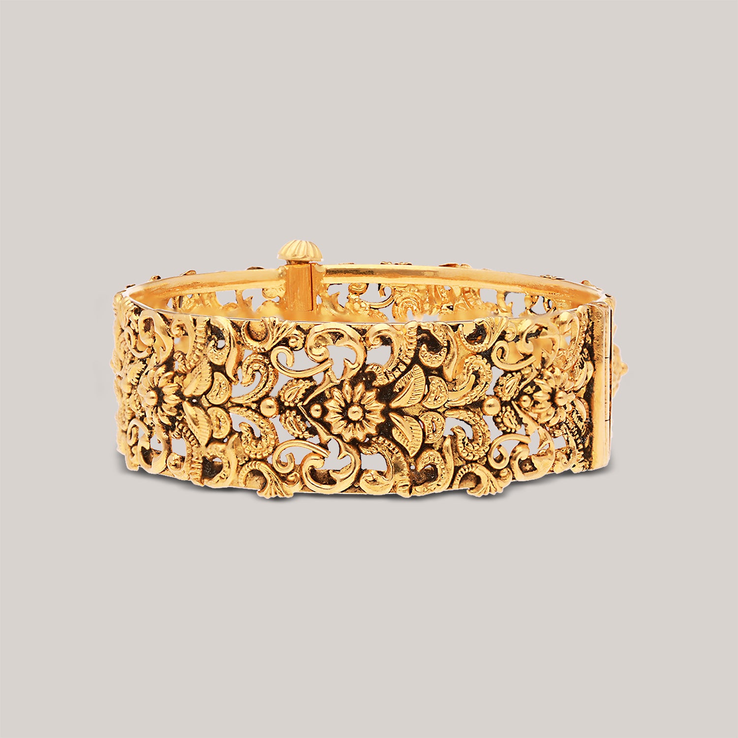 Zaira Gold Bangle