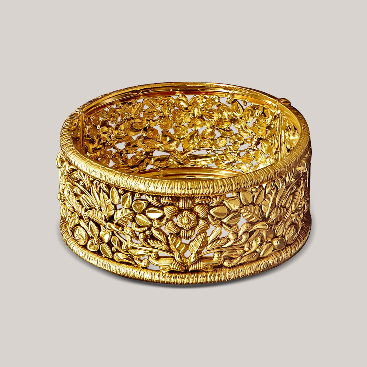 Floral Gold Kada