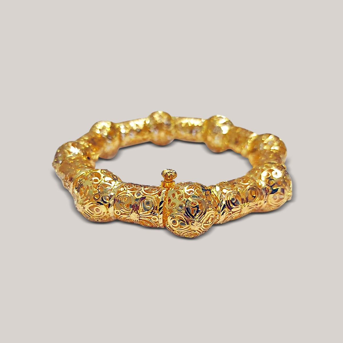 Lydia Cutout Gold Bangle Set