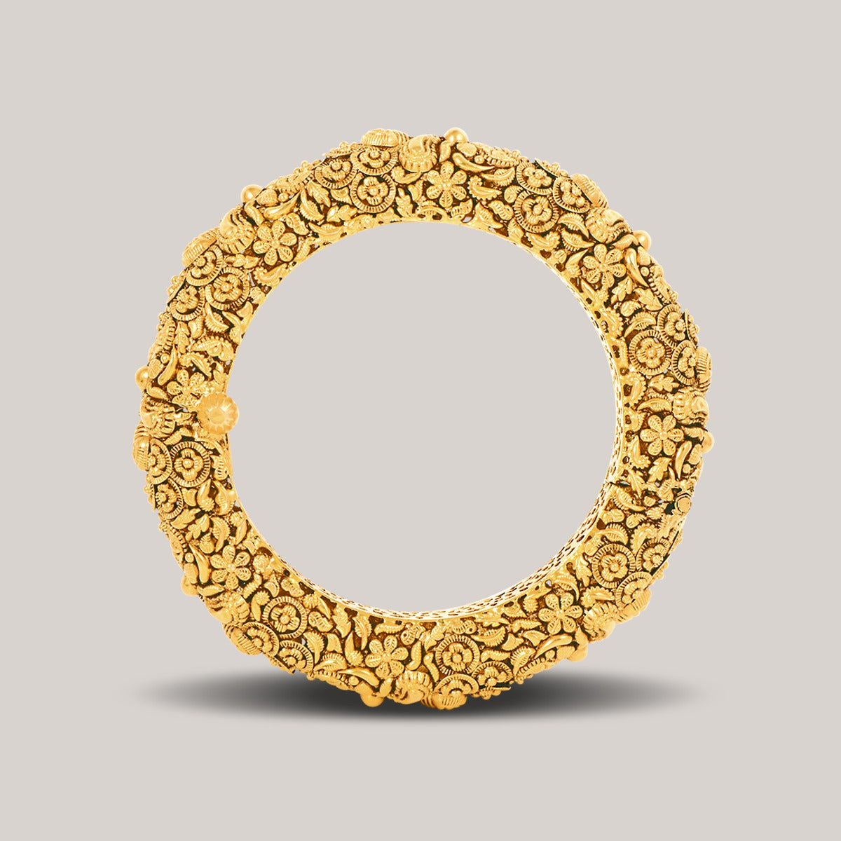 Glorious Floweret Gold Bangle